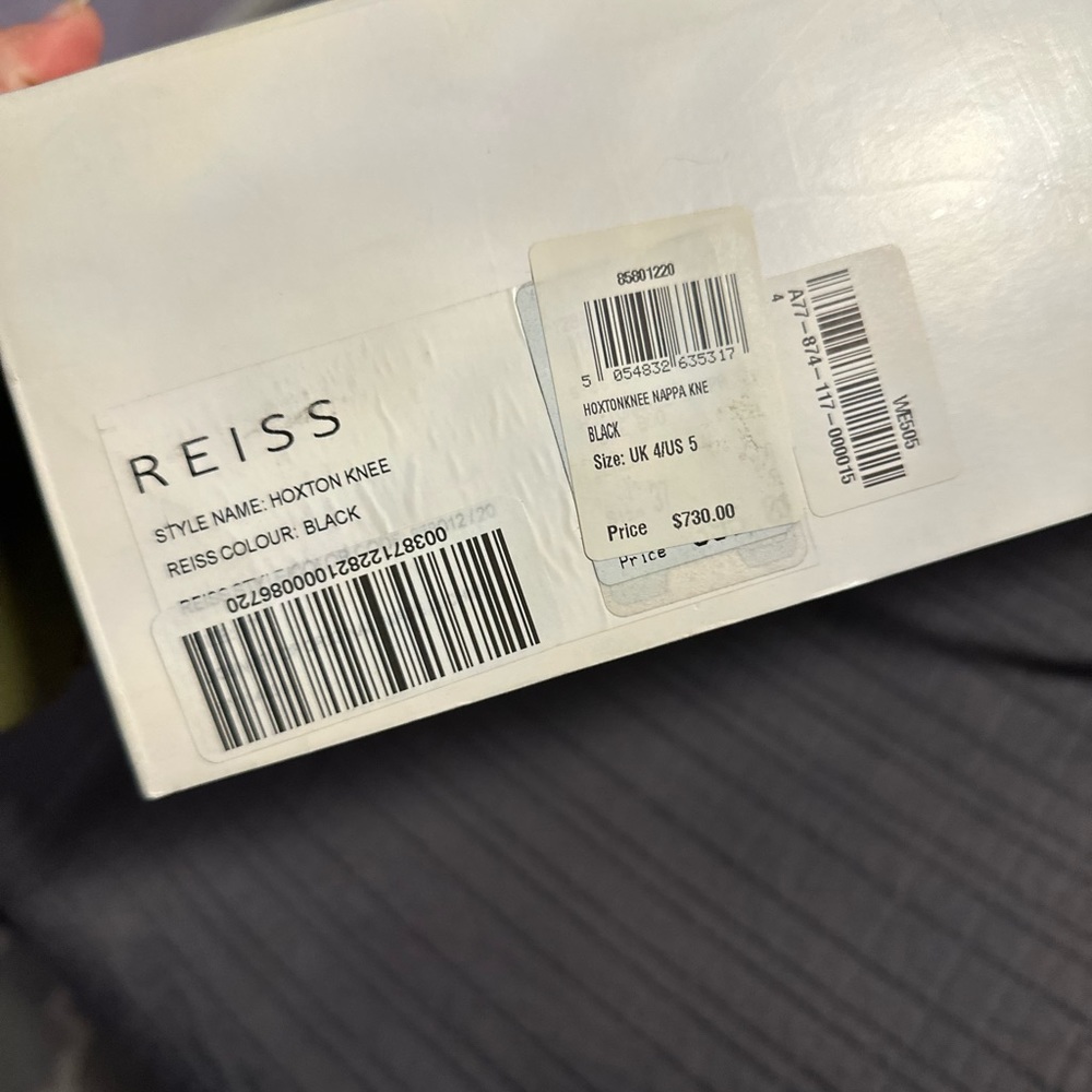 Black leather boots - Picture 2 of 5